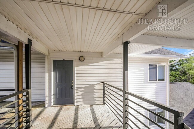 Foto del edificio - 330 Brownlea Dr