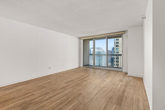 Foto del edificio - 545 N Dearborn St