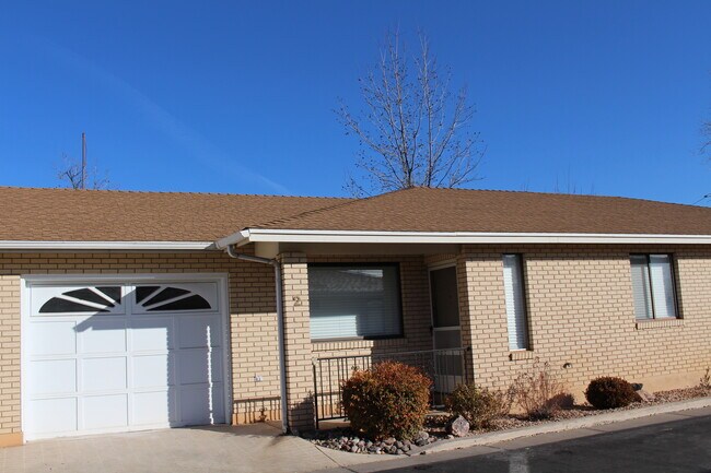 Building Photo - 239 S 200 E