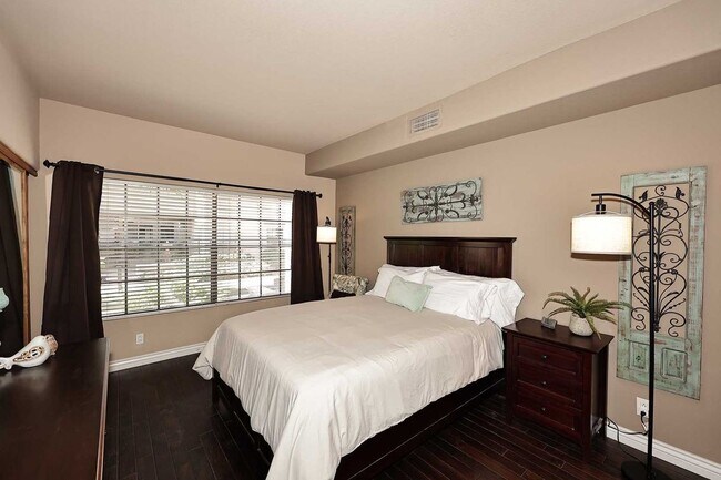 Foto del edificio - 10019 E Mountain View Rd