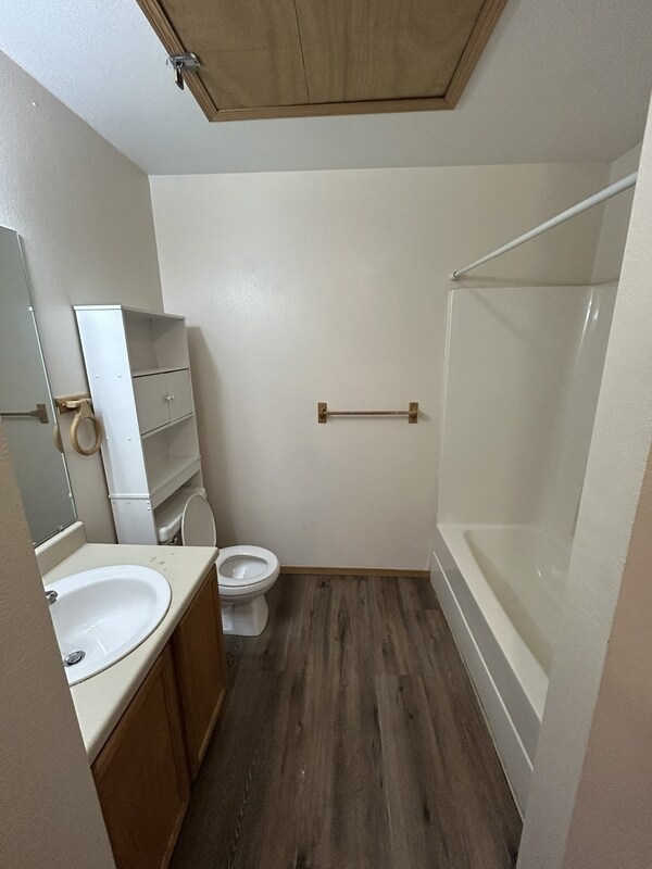 Foto del edificio - 1635 Neptune St