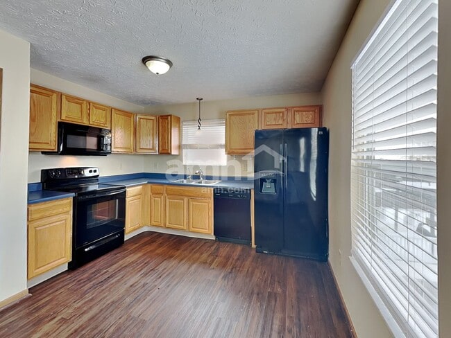 Foto del edificio - 514 Hannifin Dr