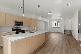 Building Photo - 209 S 1400 W