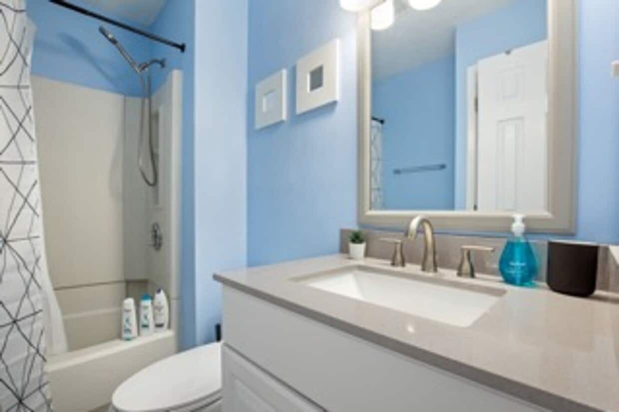 Primary Photo - $1,489 – 2-bedroom, 2-bathroom house in Ch...