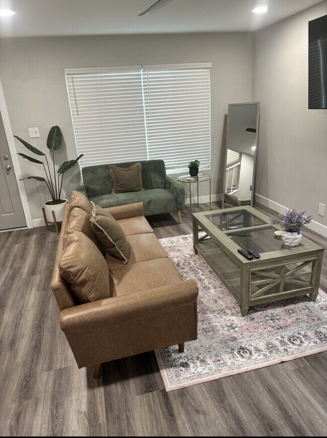 Foto del edificio - 4701 N 68th St