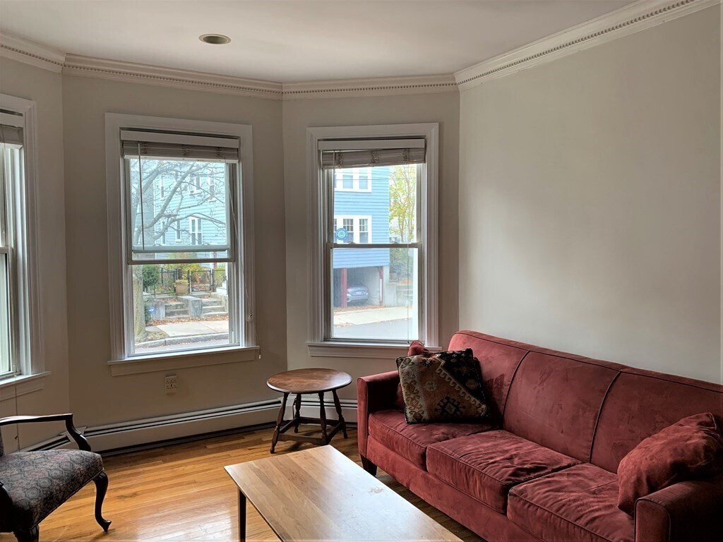 Primary Photo - 118 Franklin St