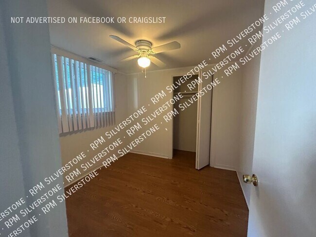 Foto del edificio - 3236 Caroline-