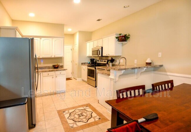 Building Photo - 107 Hialeah Ct