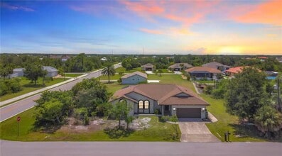 Building Photo - 9308 President Cir