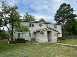 Building Photo - 1708 1st Ave W