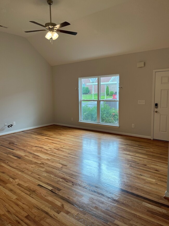 Building Photo - 7123 Fernvale Springs Way