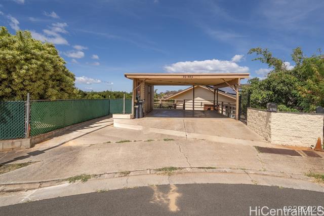 Primary Photo - 92-882-882 Wainohia St