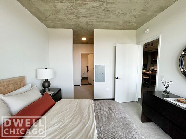 Foto del edificio - 1440 W Randolph St