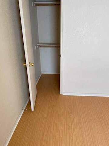 Foto del edificio - 1706 Spring Rose Cir