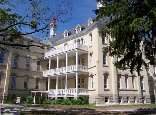 Historic Grand Traverse Commons - 800 Cottageview Dr