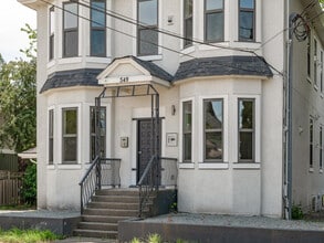 Building Photo - 549 Prideaux St