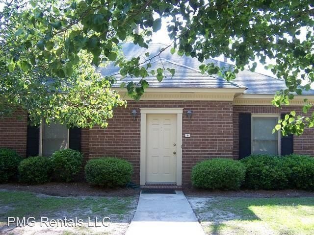 Primary Photo - 2 br, 2 bath House - 6 Somerset Townhomes