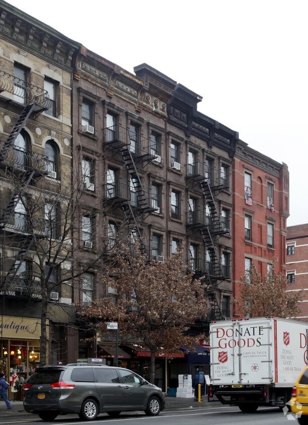Foto del edificio - 483 Columbus Ave