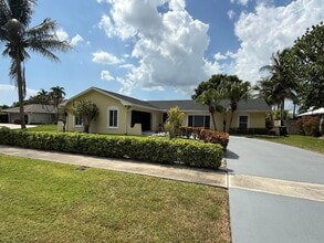 Building Photo - 1657 Baltrusol Pl