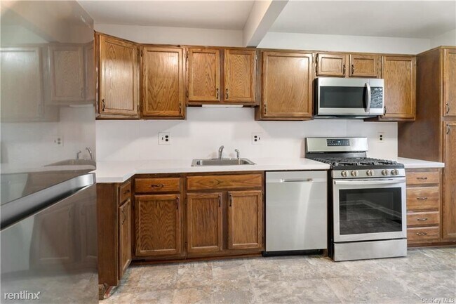 Building Photo - 2 br, 2 bath House - 52 Carrollwood Dr