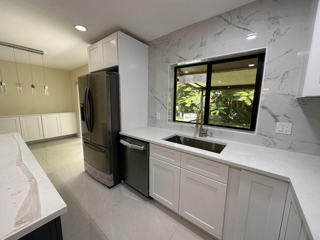 Foto del edificio - 5325 Havasu Ct