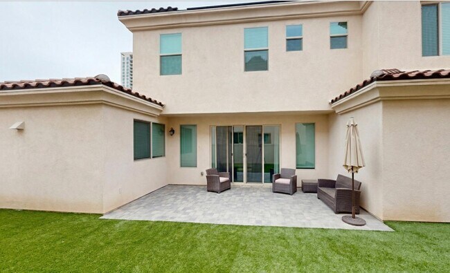Foto del edificio - 1509 Painted Cave Ave