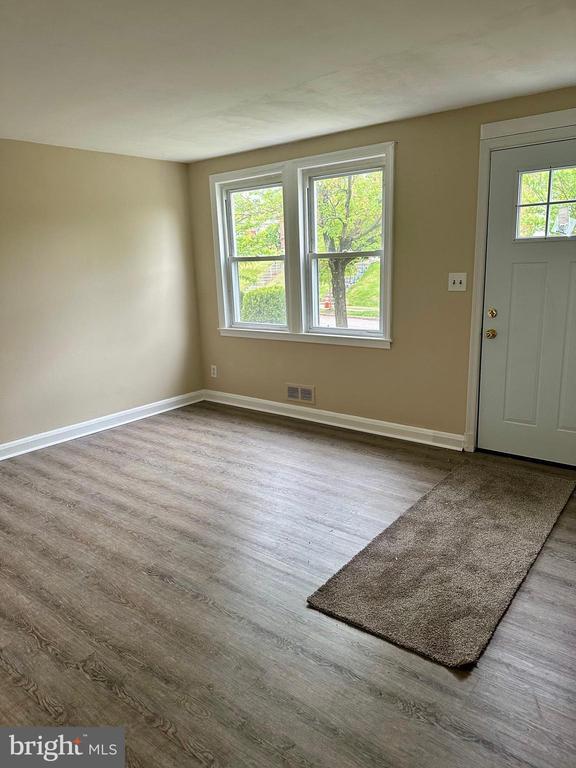 Building Photo - 4116 Raymonn Ave