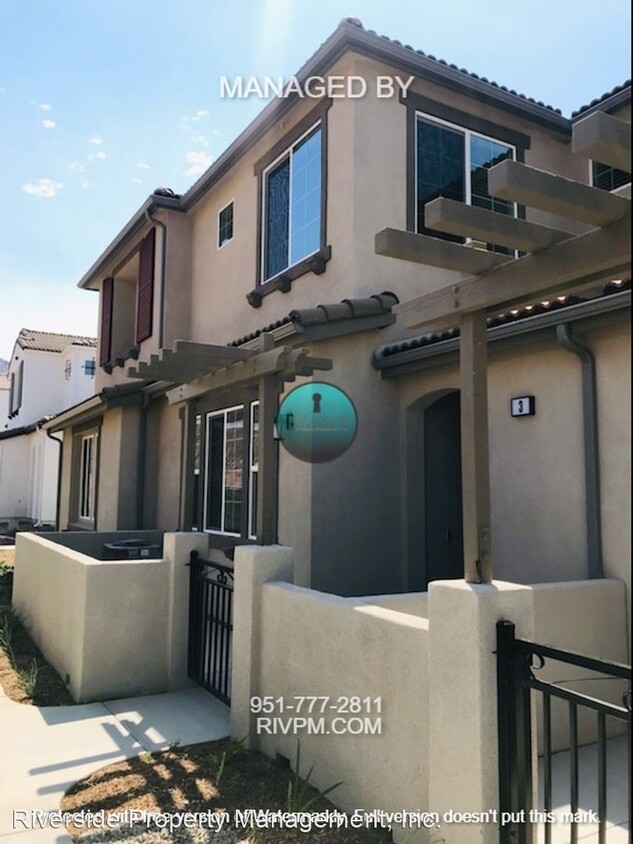 Foto principal - 3 br, 2.5 bath House - BRAND NEW condo in ...