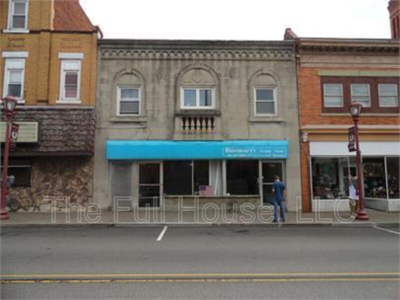 133 Brownsville Rd, Mount Oliver, PA 15210 Condo for Rent in Mount