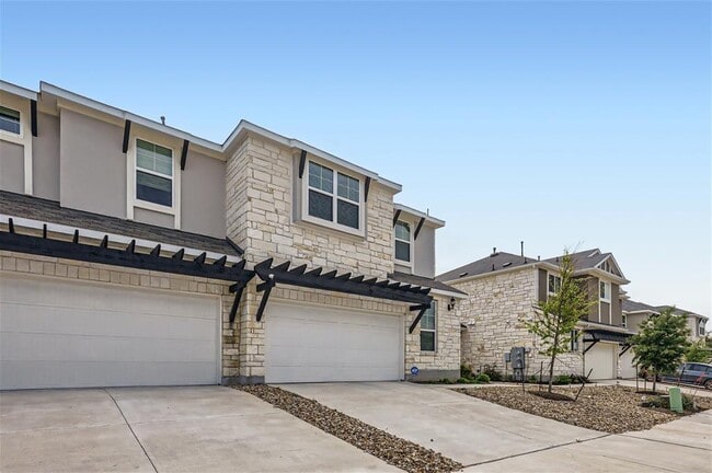 Building Photo - 2233 Rocoso Trl