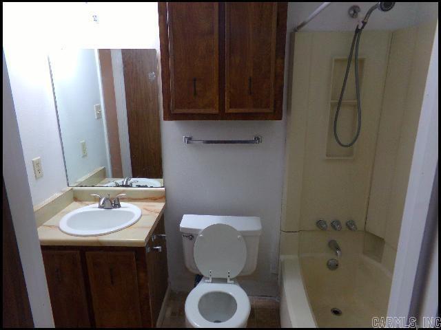 Building Photo - 603 Brierly Dr
