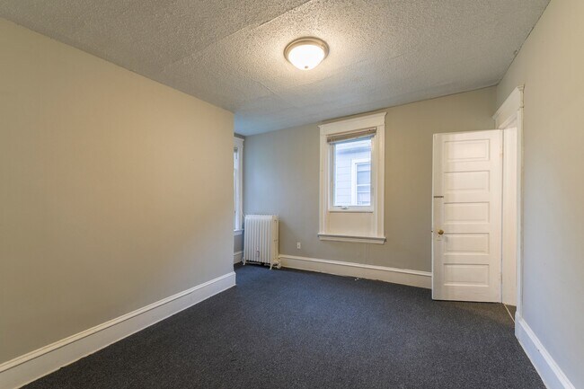 Foto del edificio - 2208-2210 Glenwood Ave