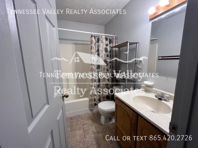 Building Photo - 128 Herbert Heidel Rd