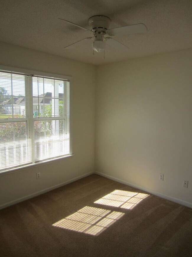 Foto del edificio - 3 Bedroom/2 Bath Home in Chadwyck Subdivision