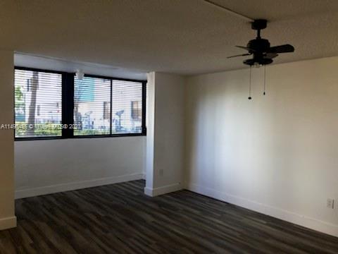 Foto del edificio - 5033 NW 7th St