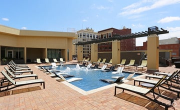 Building Photo - ReNew Wichita