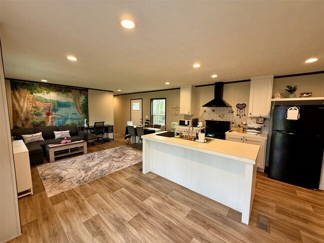 Foto del edificio - 13298 County Rd 190