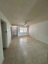 Building Photo - 7663 NW 73rd Terrace