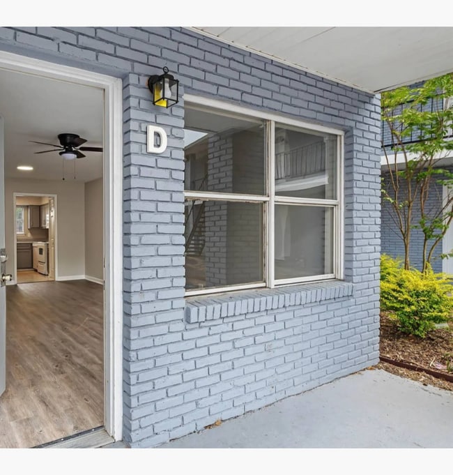 Photo - 529 E Pass Rd (Gulfport, MS) Apartment