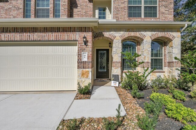 Building Photo - Fully furnished 4-bed in Del Lago