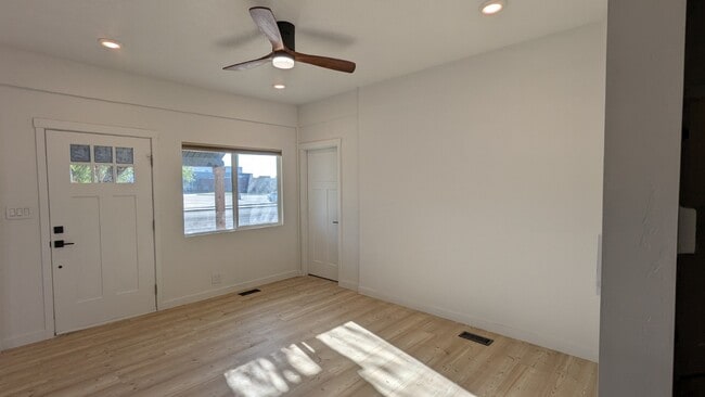 Building Photo - 2641 S 7200 W