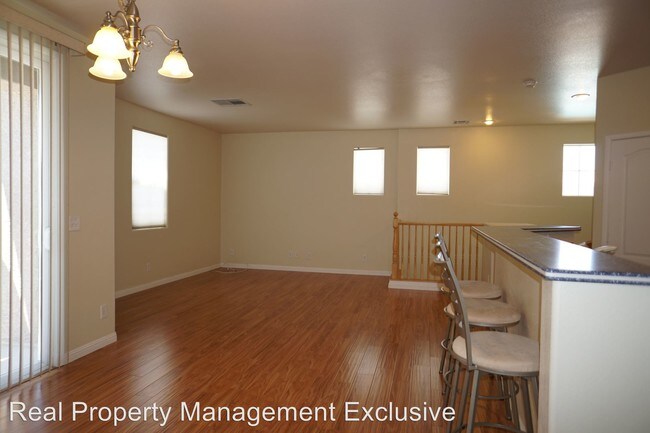 Building Photo - 1340 Grass Creek Ave