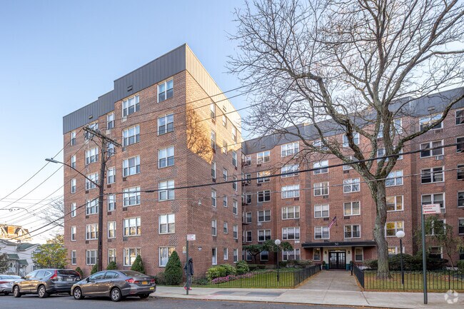 Building Photo - Fort Place Cooperative
