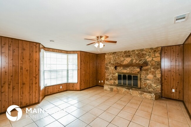 Building Photo - 10632 Pinholster Rd