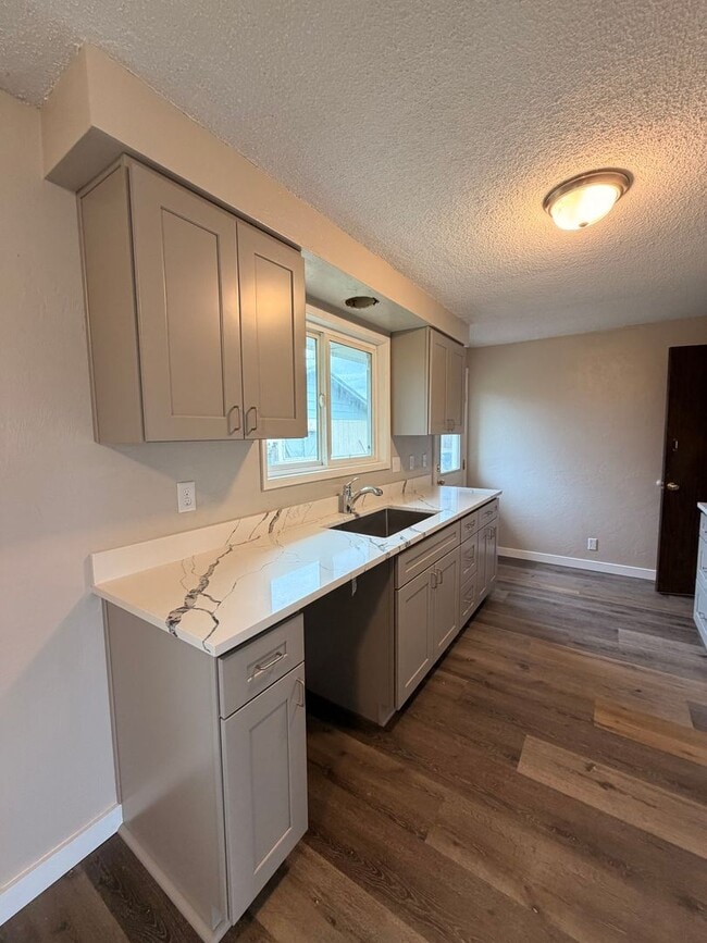 Photo - 2-Bedroom 1-Bathroom Duplex in Springfield House