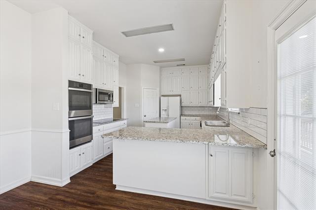 Foto del edificio - 2916 Patino Rd