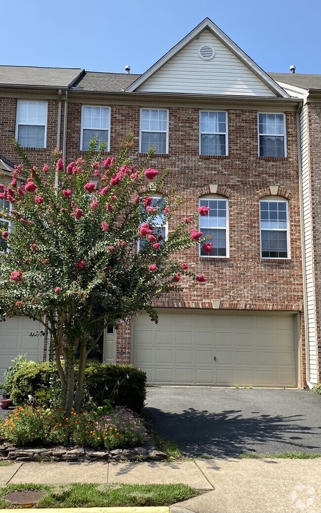 Building Photo - 4218 Trumbo Ct