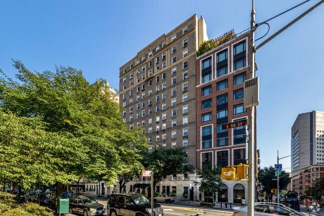 Building Photo - 17 E 96th St