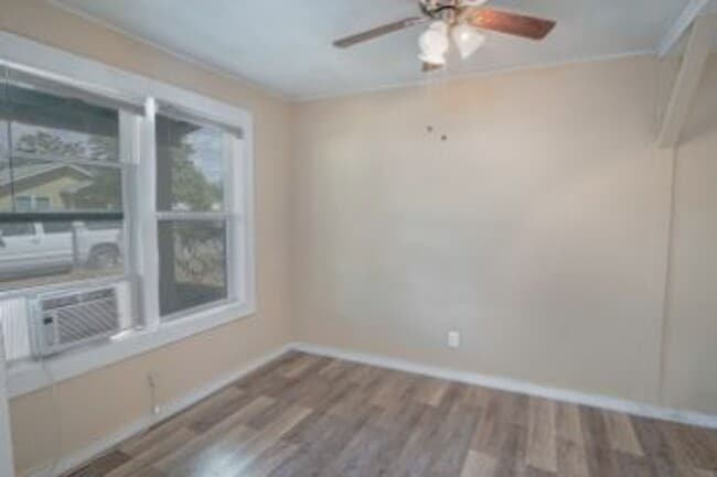 Foto del edificio - 342 Vine St