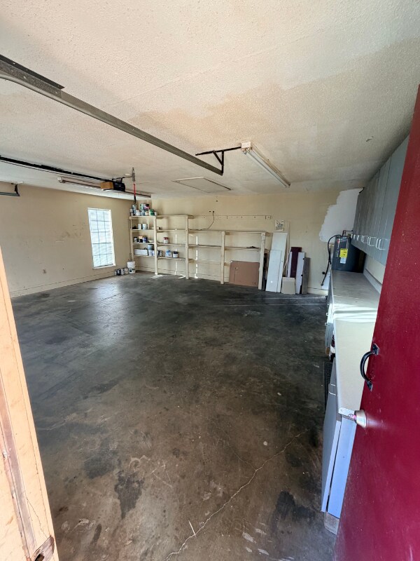 Building Photo - 406 Sheila Blvd